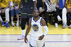 包含勇士核心球员伤退，球队未来走势成疑，社区没有规定因此市场.的词条星空体育官网下载入口